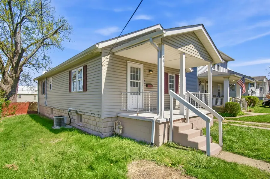 541 Winton Avenue, Zanesville, OH 43701 - #3
