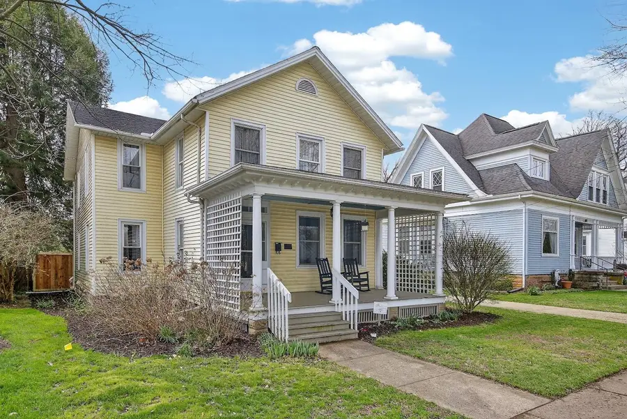 612 E High Street, Mount Vernon, OH 43050 - #3