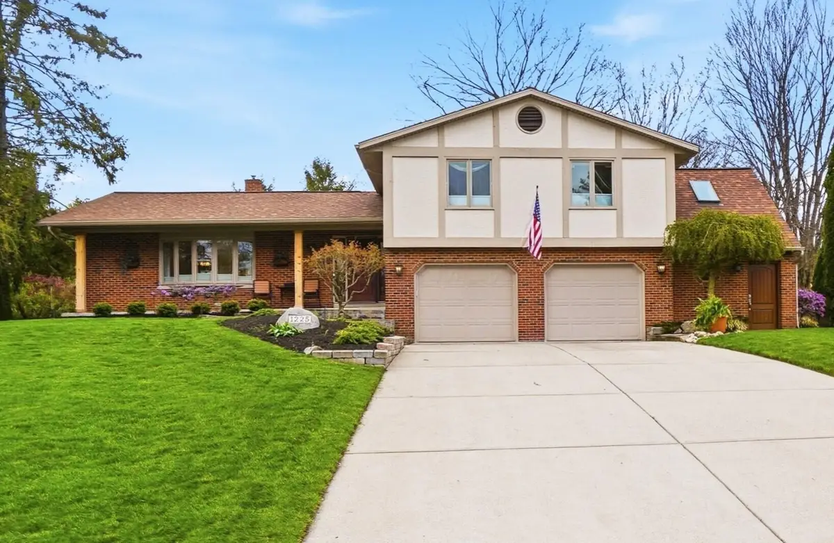 1225 Windham Road, Columbus, OH 43220 - #1