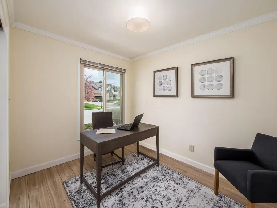 327 Whetstone Drive W, Powell, OH 43065 - #3