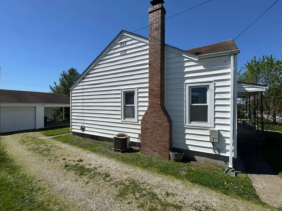 115 Highland Avenue, Circleville, OH 43113 - #3