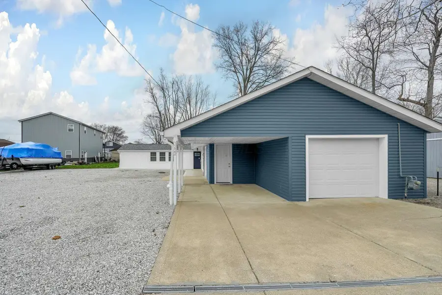 3222 Cottonwood Court Ne, Millersport, OH 43046 - #2