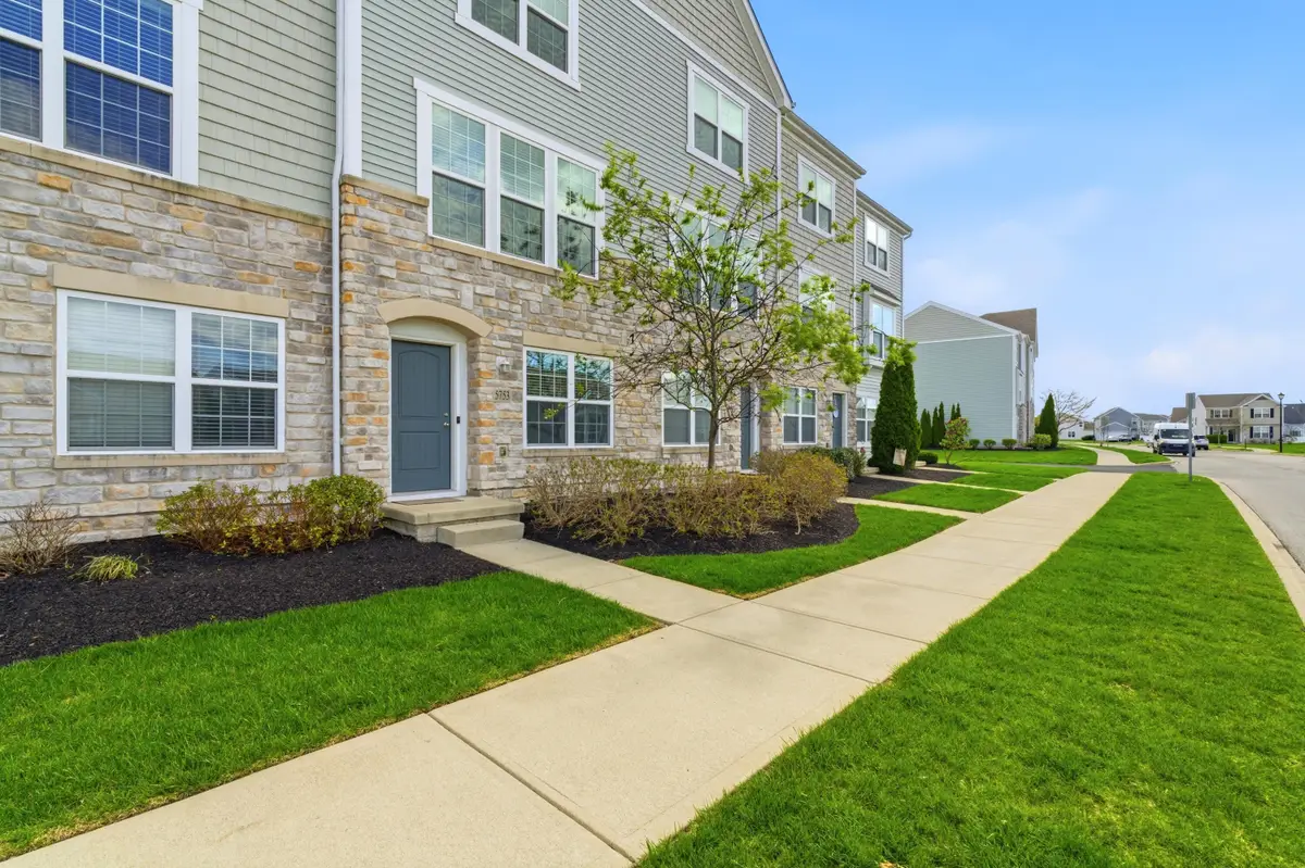 5753 Passage Creek Drive, Dublin, OH 43016 - #1