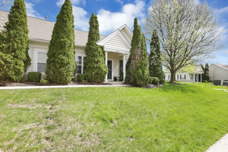 6074 New Albany Road W, New Albany, OH 43054 - #2