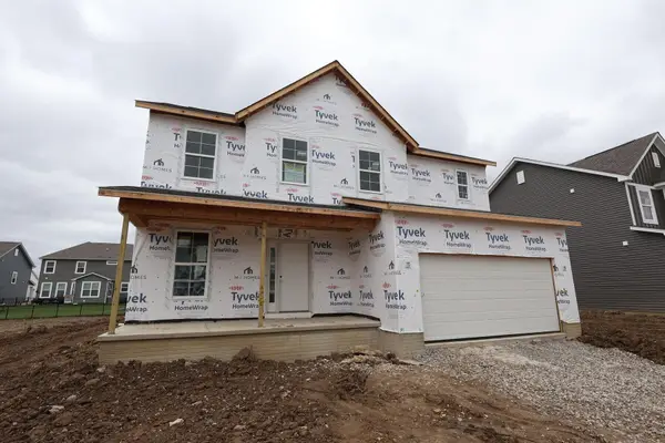 51 Banyan Drive, Lewis Center, OH 43035