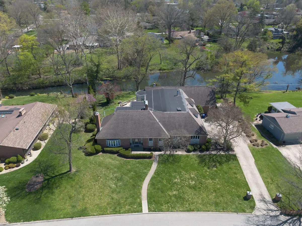 2433 Brookwood Road, Columbus, OH 43209 - #1
