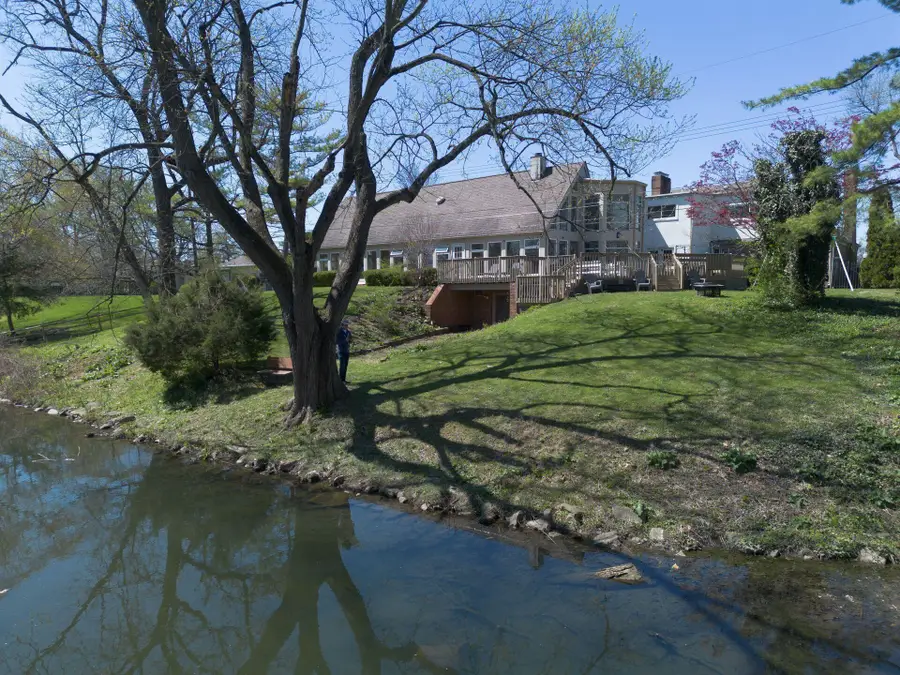 2433 Brookwood Road, Columbus, OH 43209 - #3