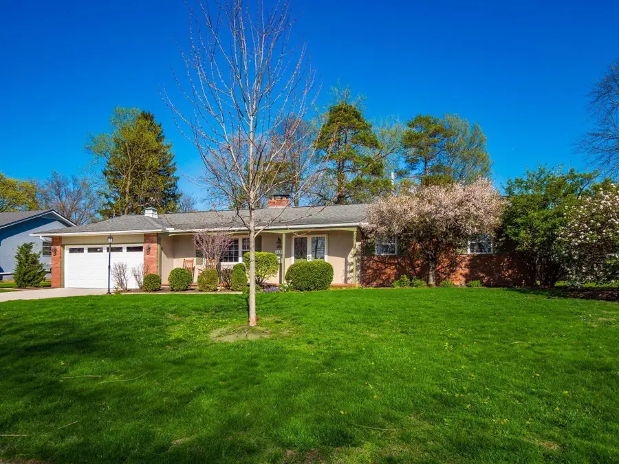 1490 Pemberton Drive, Columbus, OH 43221 - #2