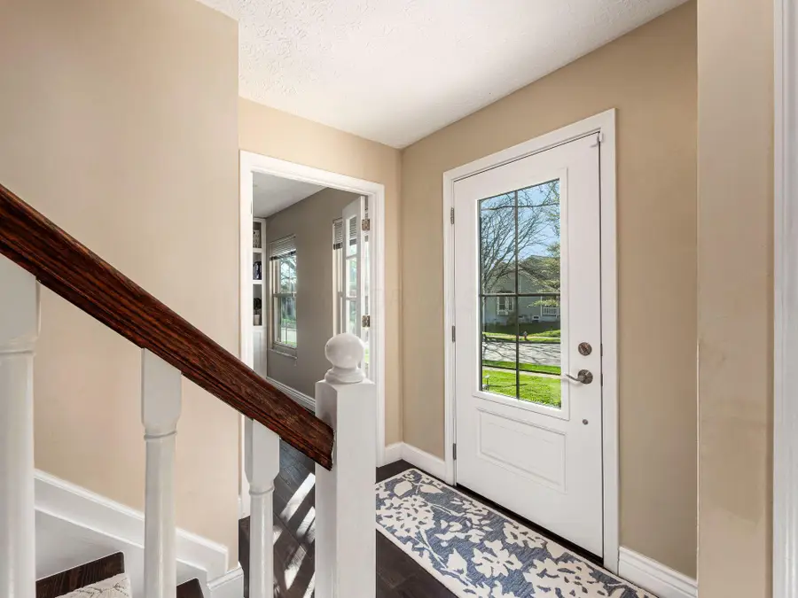 3710 Newell Drive, Columbus, OH 43228 - #3