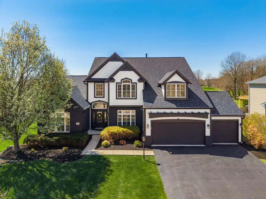 1050 Balmoral Drive, Delaware, OH 43015 - #3