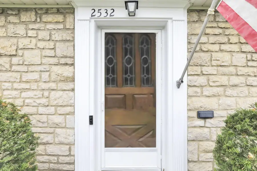 2532 Brookwood Road, Columbus, OH 43209 - #3