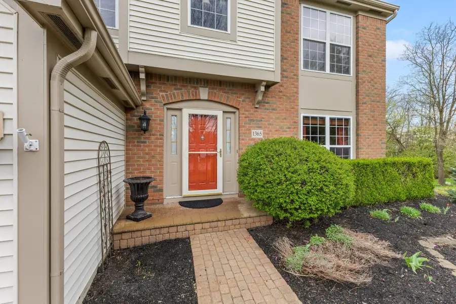 1365 Briarshore Way, Lewis Center, OH 43035 - #3