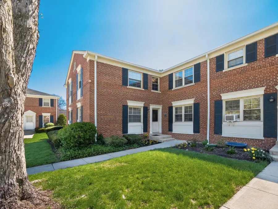 1775 Northwest Court, Columbus, OH 43212 - #3