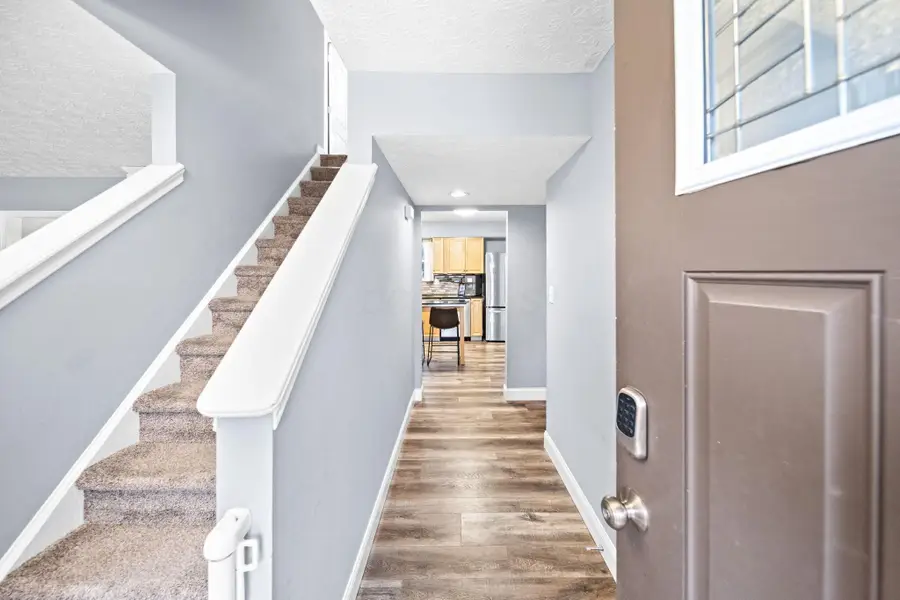 2040 Smokymill Road, Dublin, OH 43016 - #3