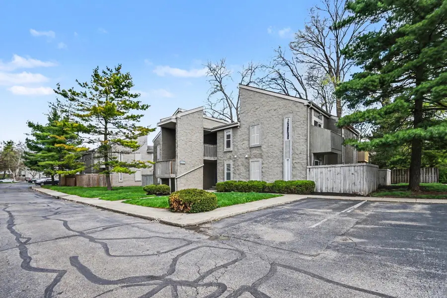 945 Quay Avenue, Columbus, OH 43212 - #2
