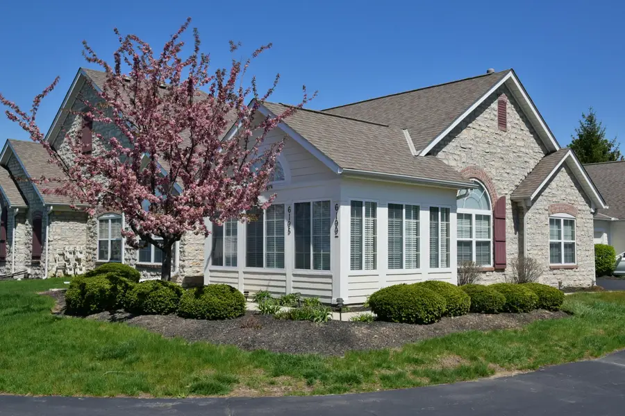 6195 Donegan Way, Dublin, OH 43016 - #2