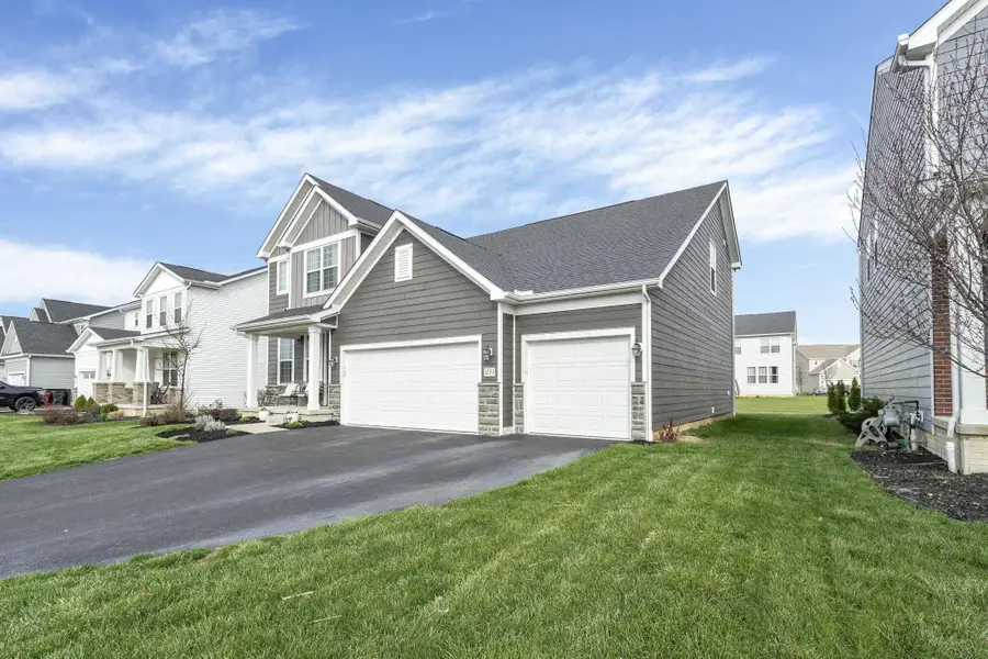 1273 Sunbury Meadows Drive, Sunbury, OH 43074 - #3