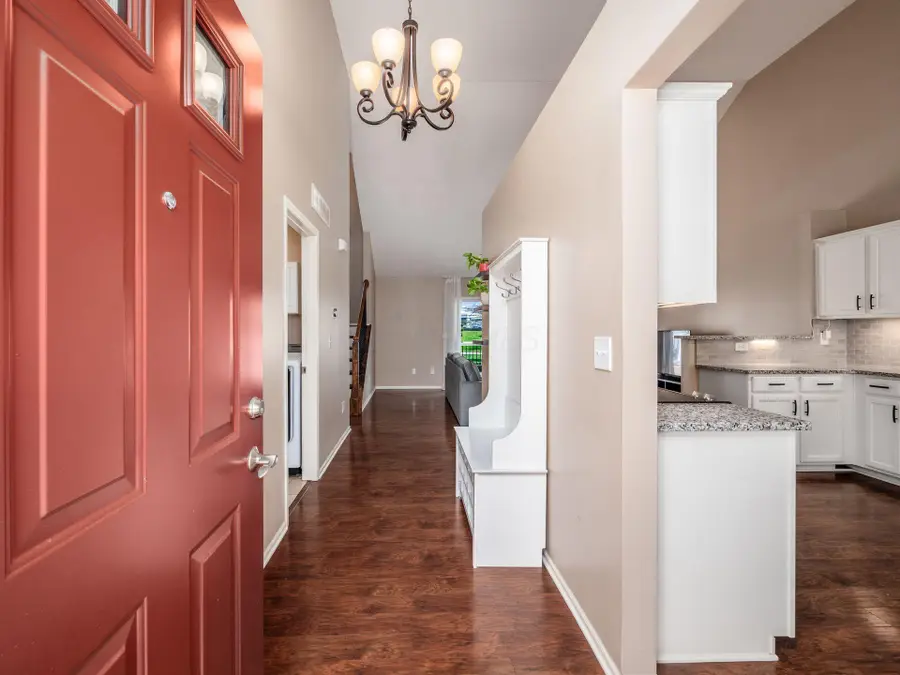 8572 Fernbrook Drive, Lewis Center, OH 43035 - #3