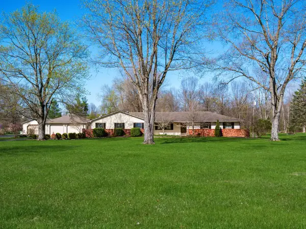 1975 Surrey Road, Blacklick, OH 43004
