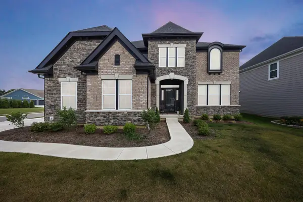 8149 Chesapeake Way Nw, Pickerington, OH 43147