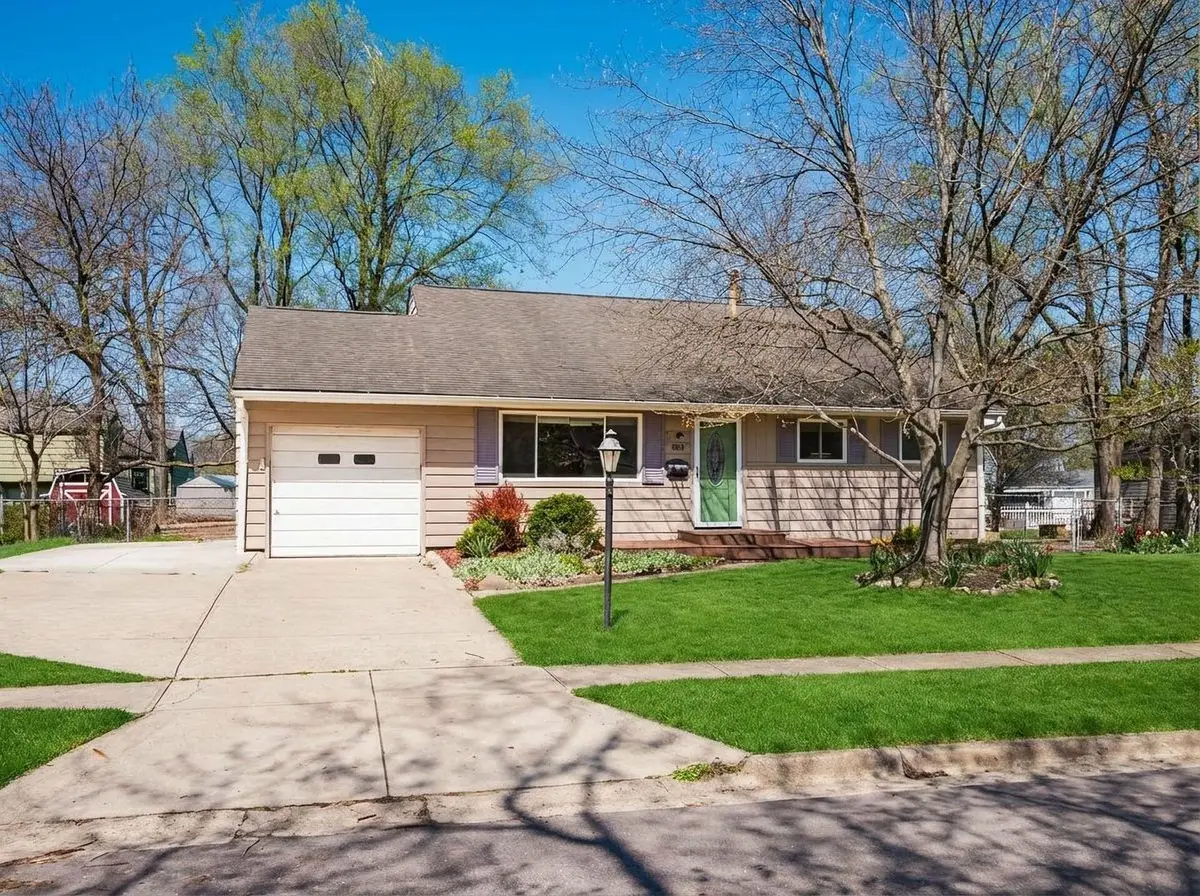 880 Faculty Drive, Columbus, OH 43221 - #1