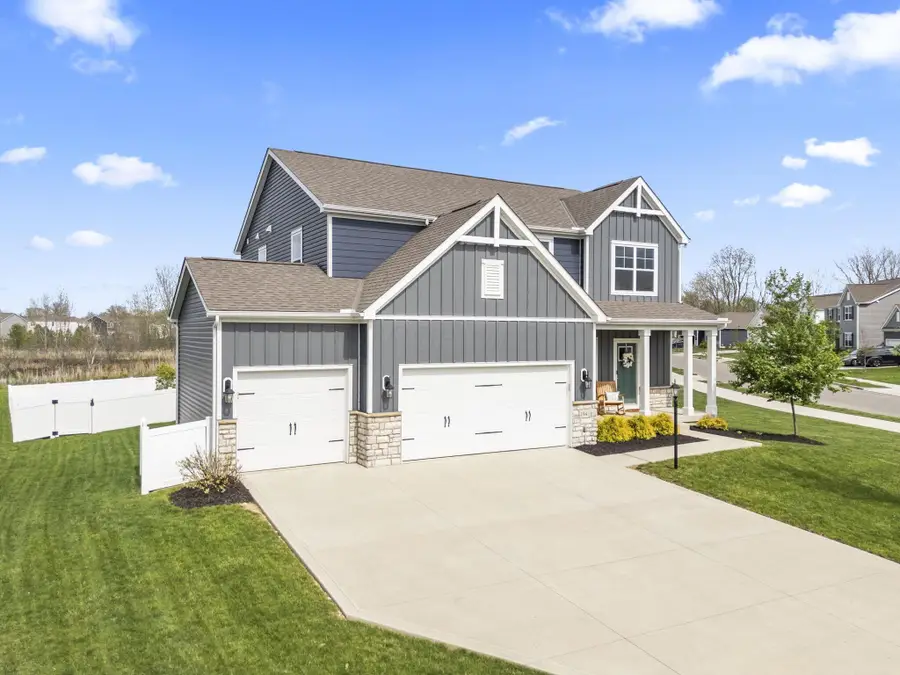 194 Deanscroft Drive, Pickerington, OH 43147 - #3