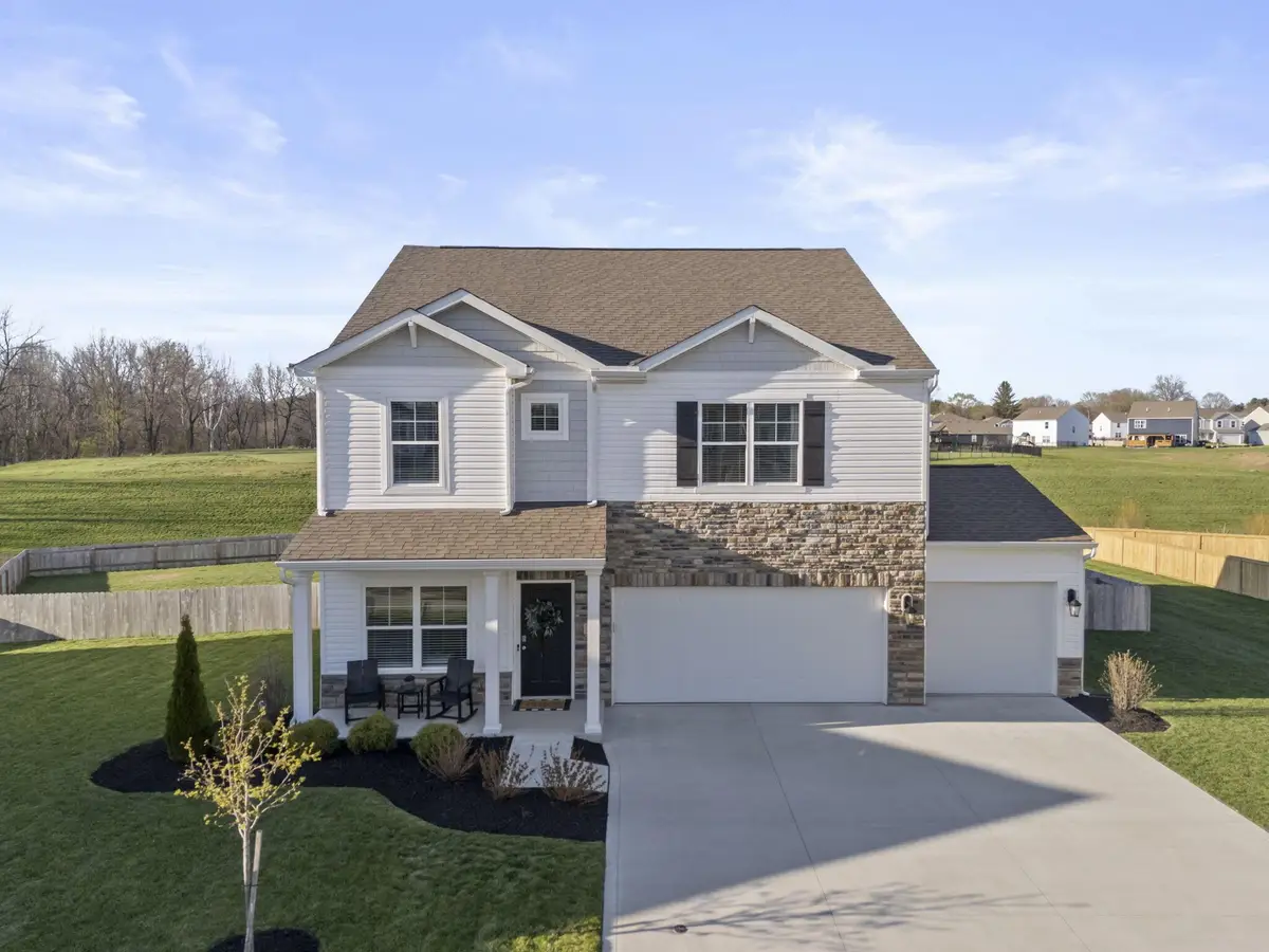 324 Kells Court W, Newark, OH 43055 - #1