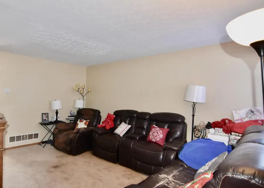 705 Keys View Court, Columbus, OH 43085 - #3