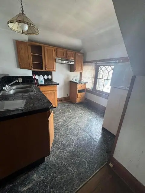 615 S Court Street, Circleville, OH 43113 - #3