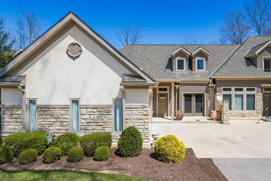 714 Fairway Boulevard, Whitehall, OH 43213 - #3