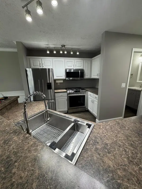 3377 Eastwoodlands Trail, Hilliard, OH 43026