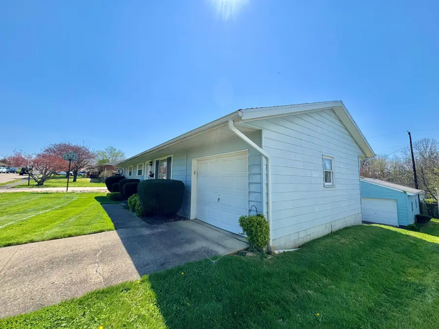 135 Ruth Avenue, Logan, OH 43138 - #3