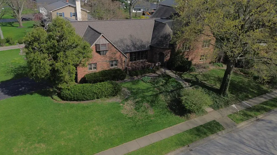 4360 Woodhall Road, Columbus, OH 43220 - #2