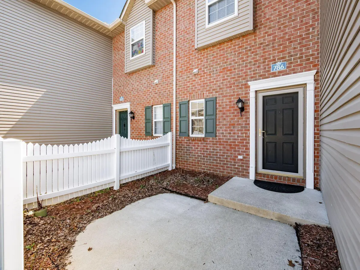 786 Spring Valley Drive, Lewis Center, OH 43035 - #1