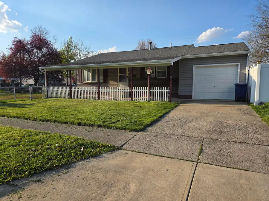 3978 Hillman Road W, Columbus, OH 43207 - #2