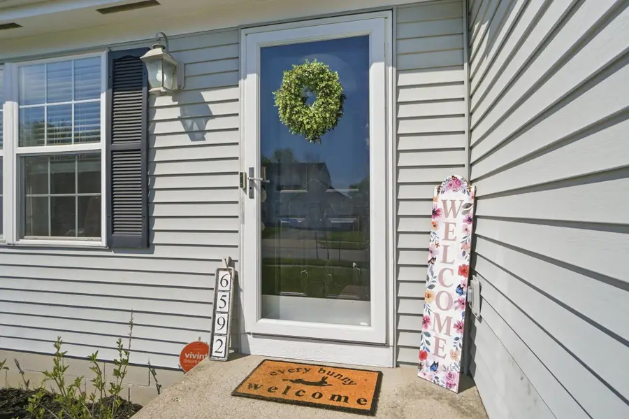 6592 Warriner Way, Canal Winchester, OH 43110 - #3