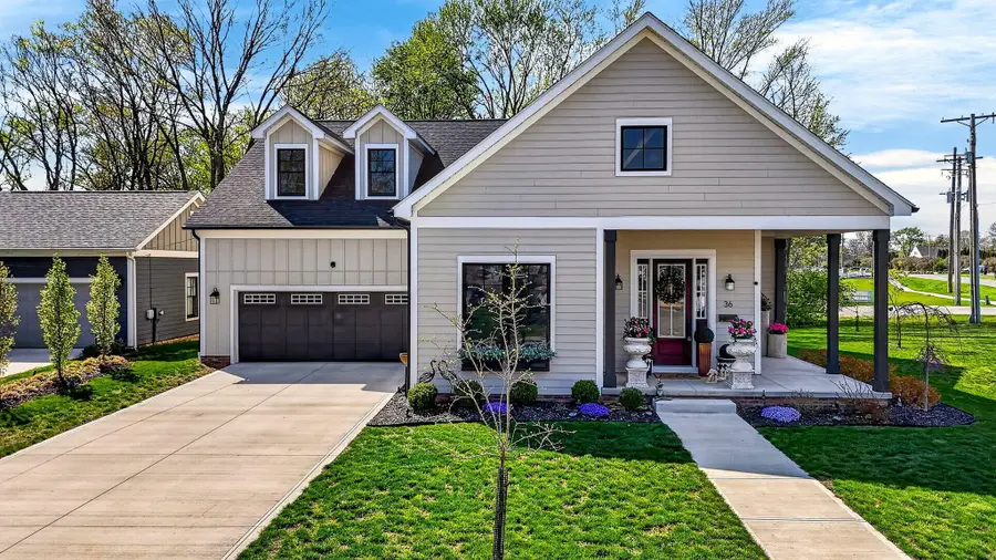 36 N Clinton Street, Canal Winchester, OH 43110 - #2