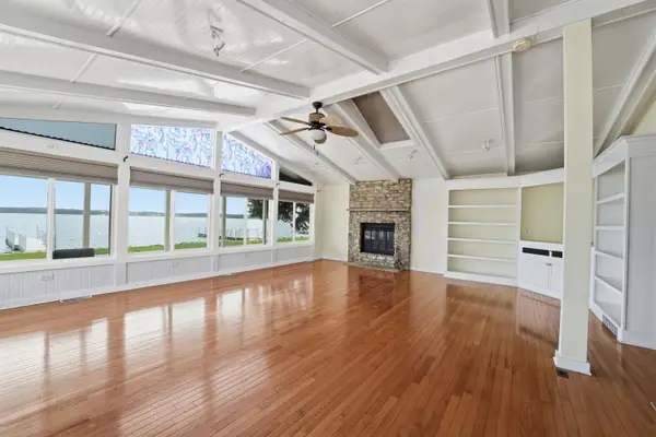 13482 W Bank Drive Ne, Millersport, OH 43046