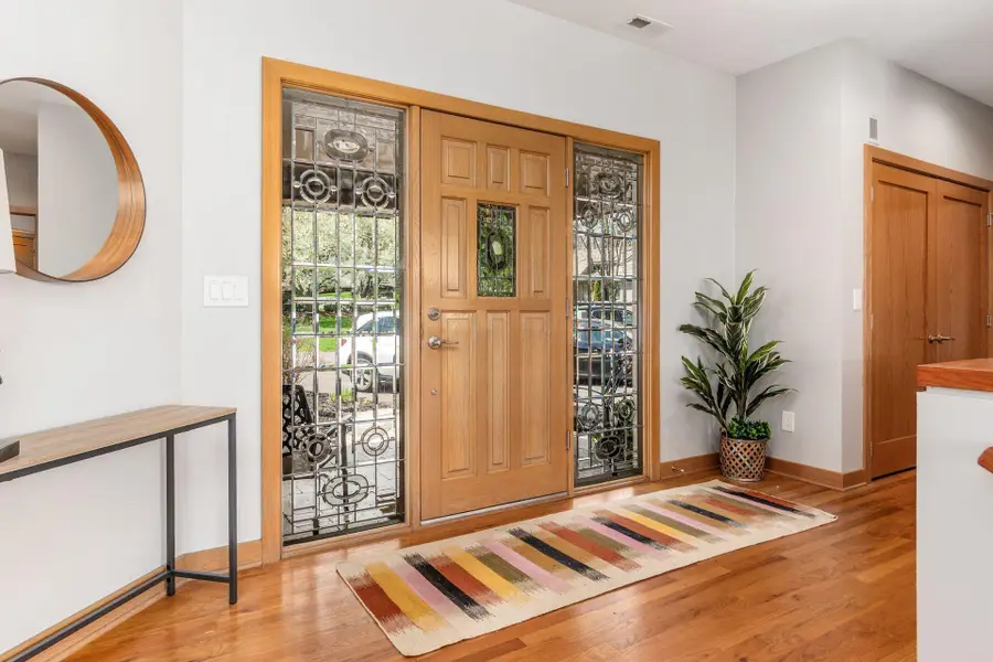 718 Old Oak, Columbus, OH 43235 - #3