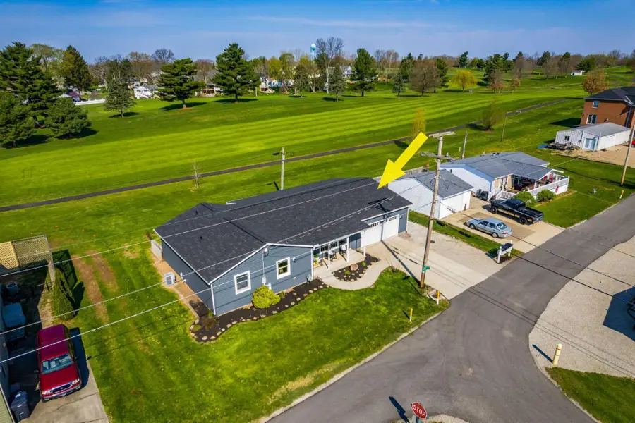 580 Coshocton Avenue, Thornville, OH 43076 - #3