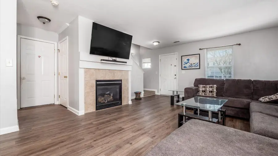 1239 Canterhurst Street, Blacklick, OH 43004 - #3