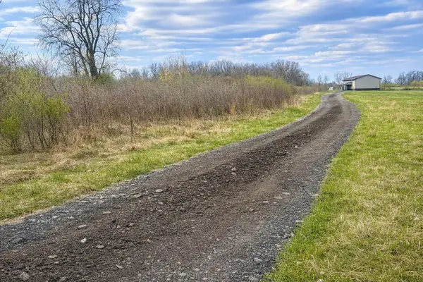 3233 Lundy Lane, London, OH 43140