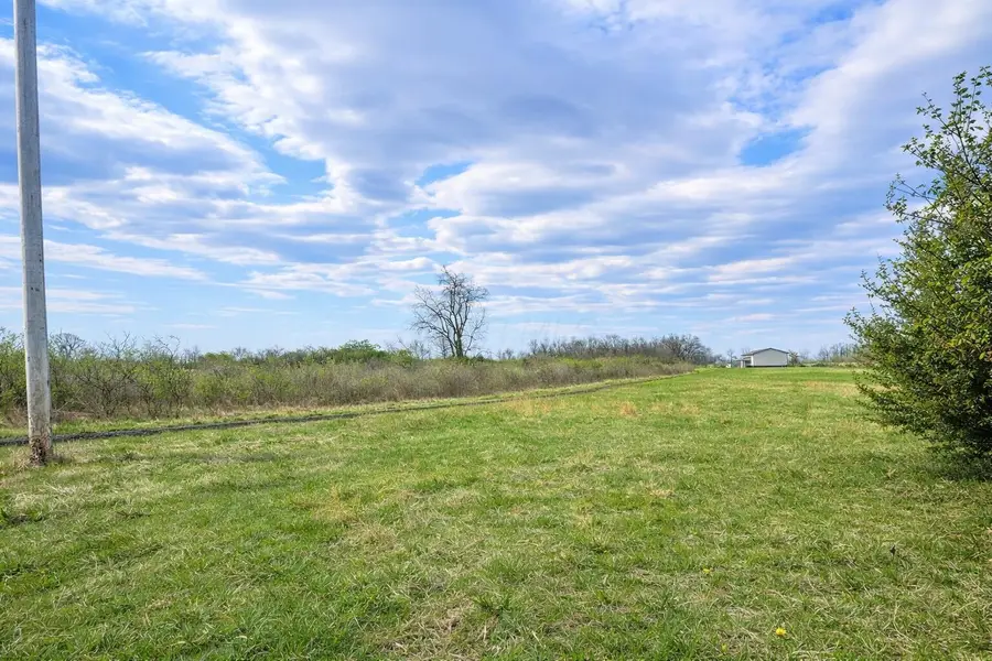 3233 Lundy Lane, London, OH 43140 - #2