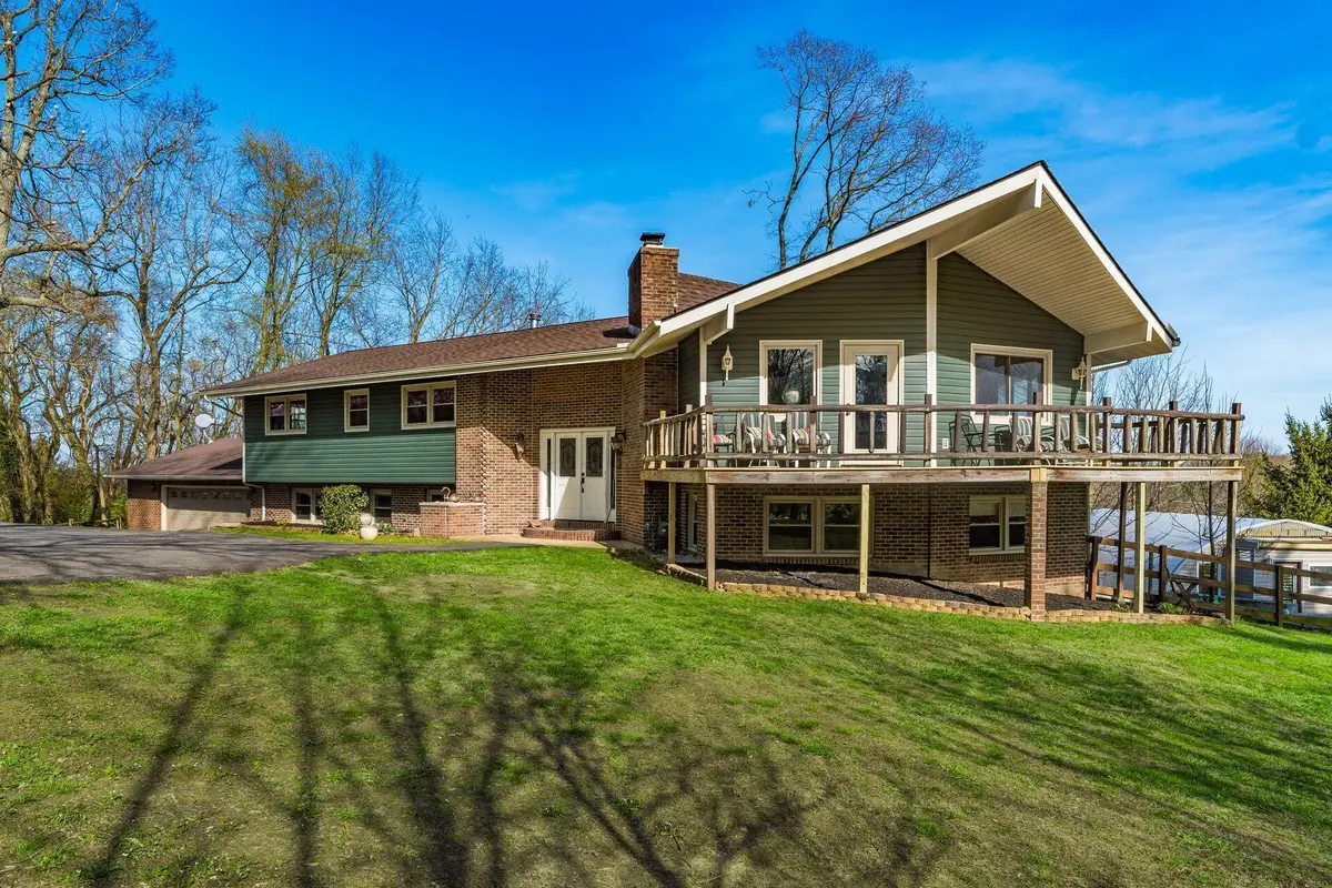 512 N Wooster Way Nw, Lancaster, OH 43130 - #1