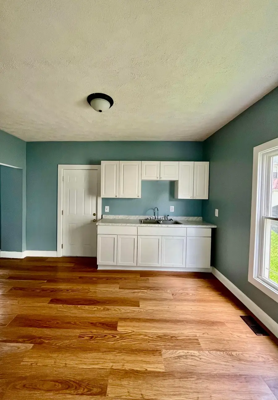 429 W Columbia Street, Marion, OH 43302 - #3