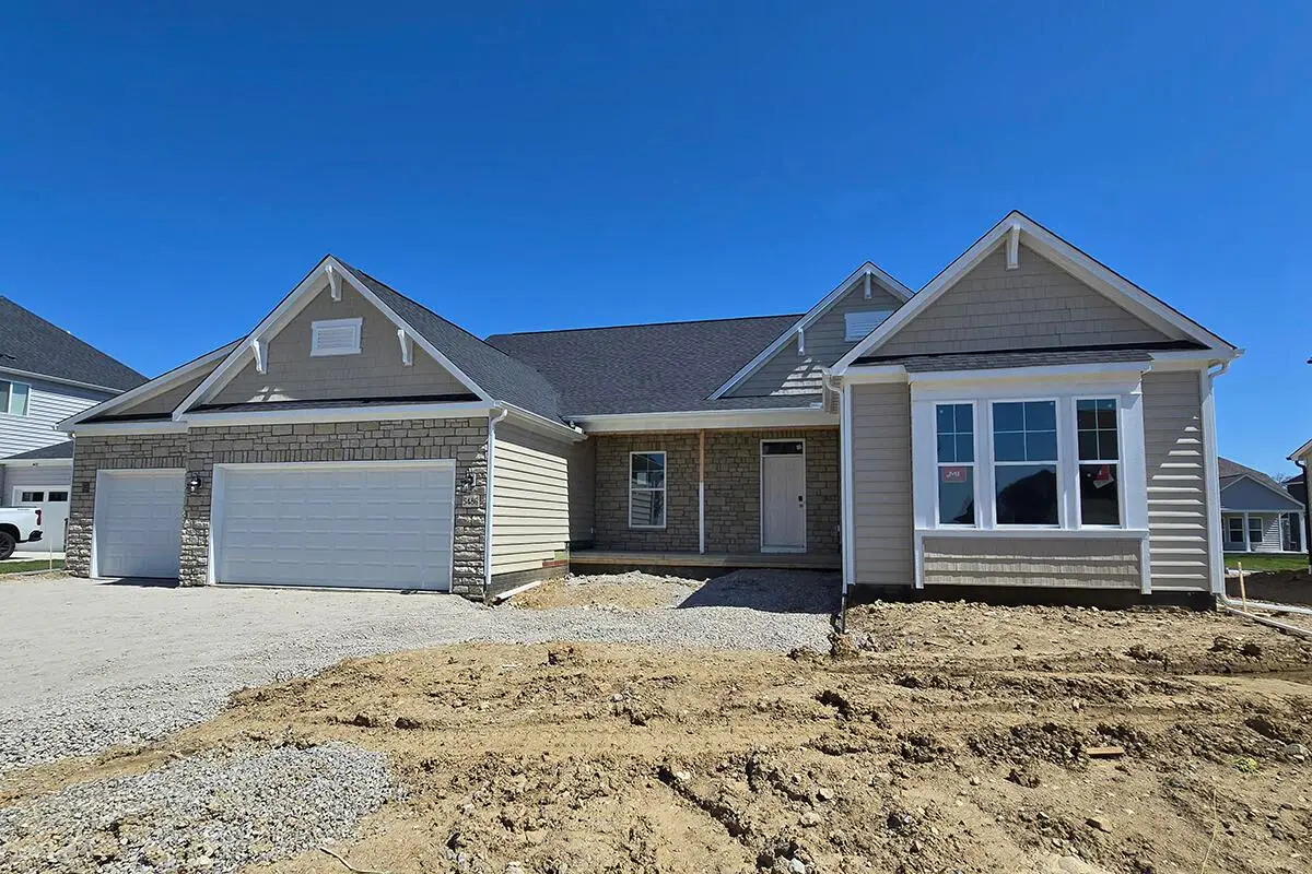 5486 Scotch Woods Drive, Grove City, OH 43123 - #1