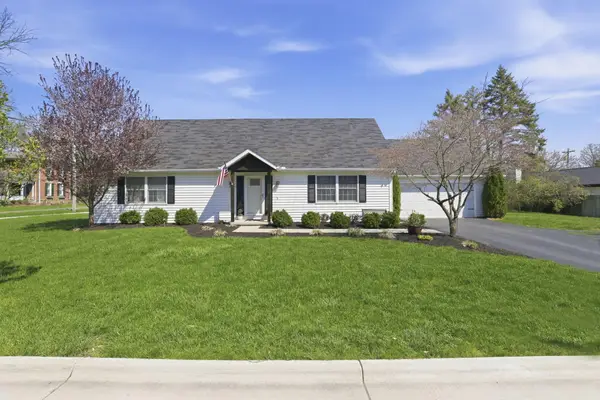198 S Vine Street, Pataskala, OH 43062
