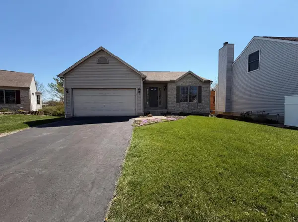 3373 Brook Spring Drive, Grove City, OH 43123