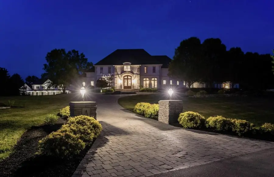 8184 Kesegs Way, Blacklick, OH 43004 - #2