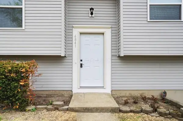 6841 Metuchen Place, Reynoldsburg, OH 43068 - #2